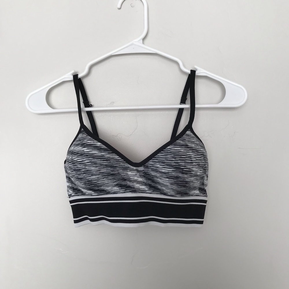 Victoria secret push up spots bra